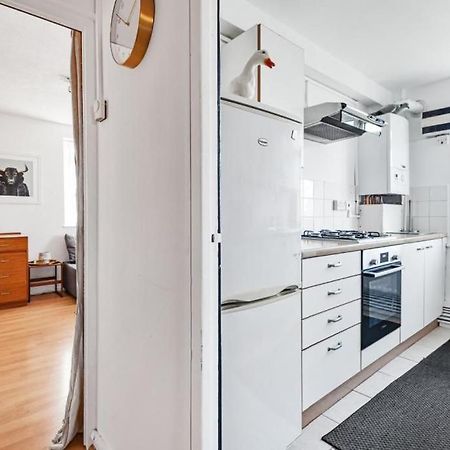 Апартаменты Flat 13 Лондон Экстерьер фото